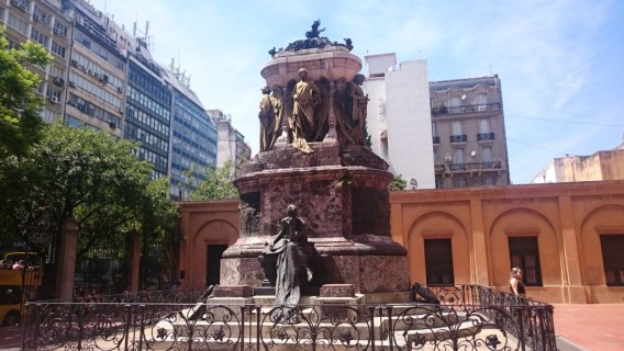 El mausoleo de Manuel Belgrano